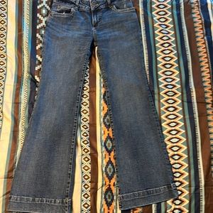 Wrangler Retro Women’s Jeans.